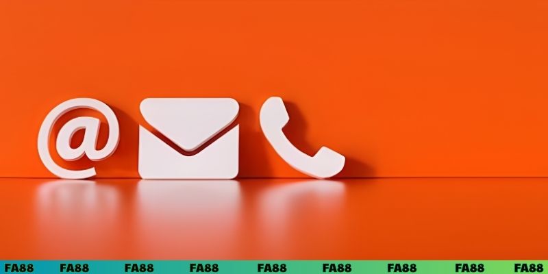 Người chơi liên hệ FA88 để nhận giải đáp thắc mắc tận tình